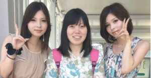 尼神インター誠子さんと双子の妹の写真
