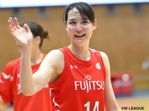 女子バスケットボール田中真美子選手の写真